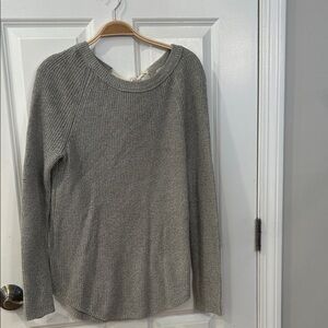 LOFT Heather Gray Women's Crew Neck Sweater